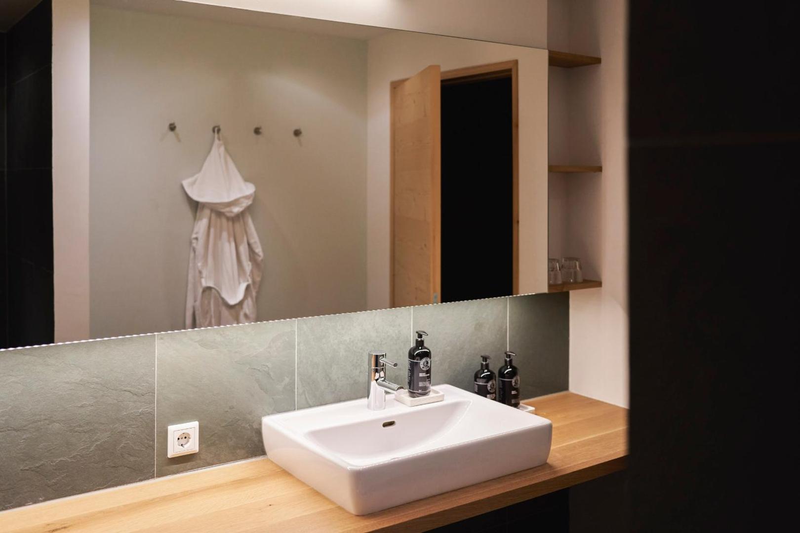 Holzhotel Forsthofalm