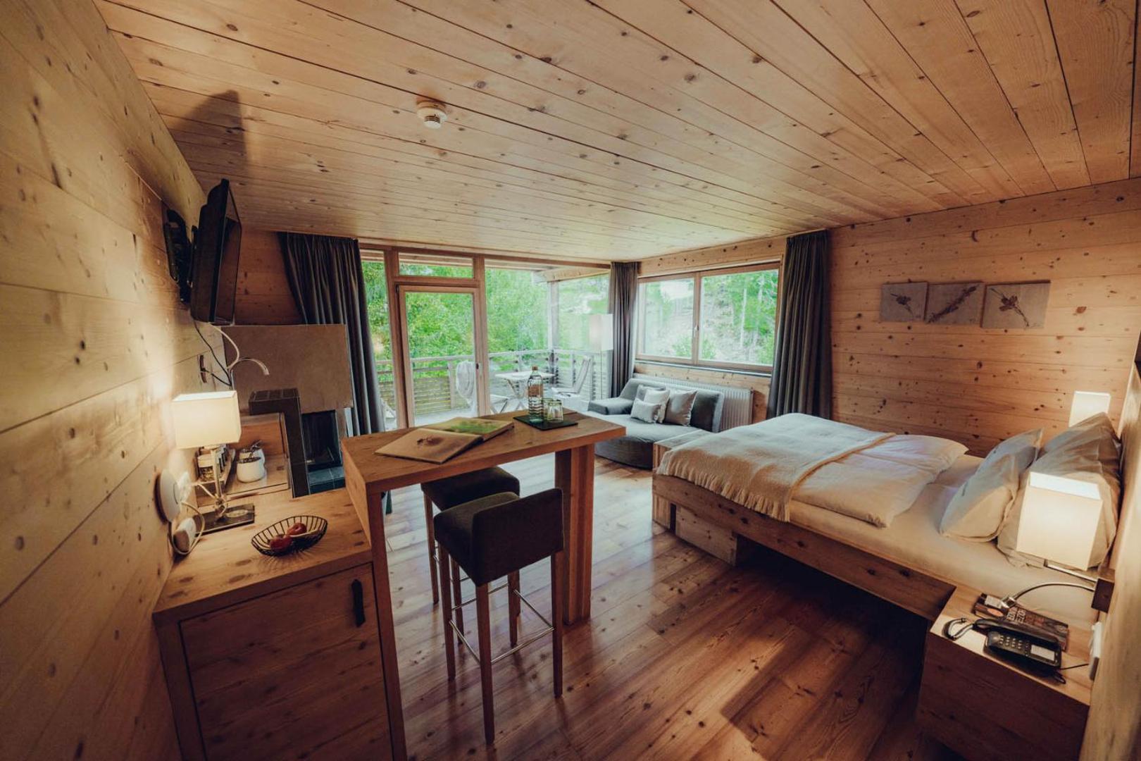 Holzhotel Forsthofalm