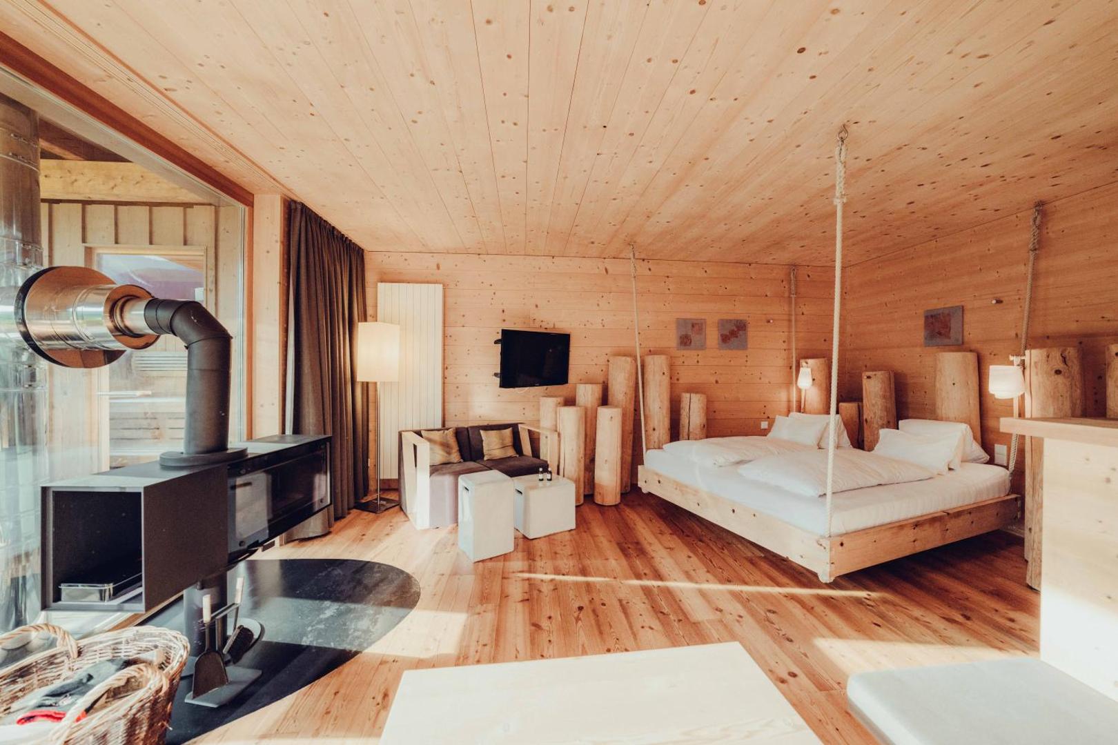 Holzhotel Forsthofalm