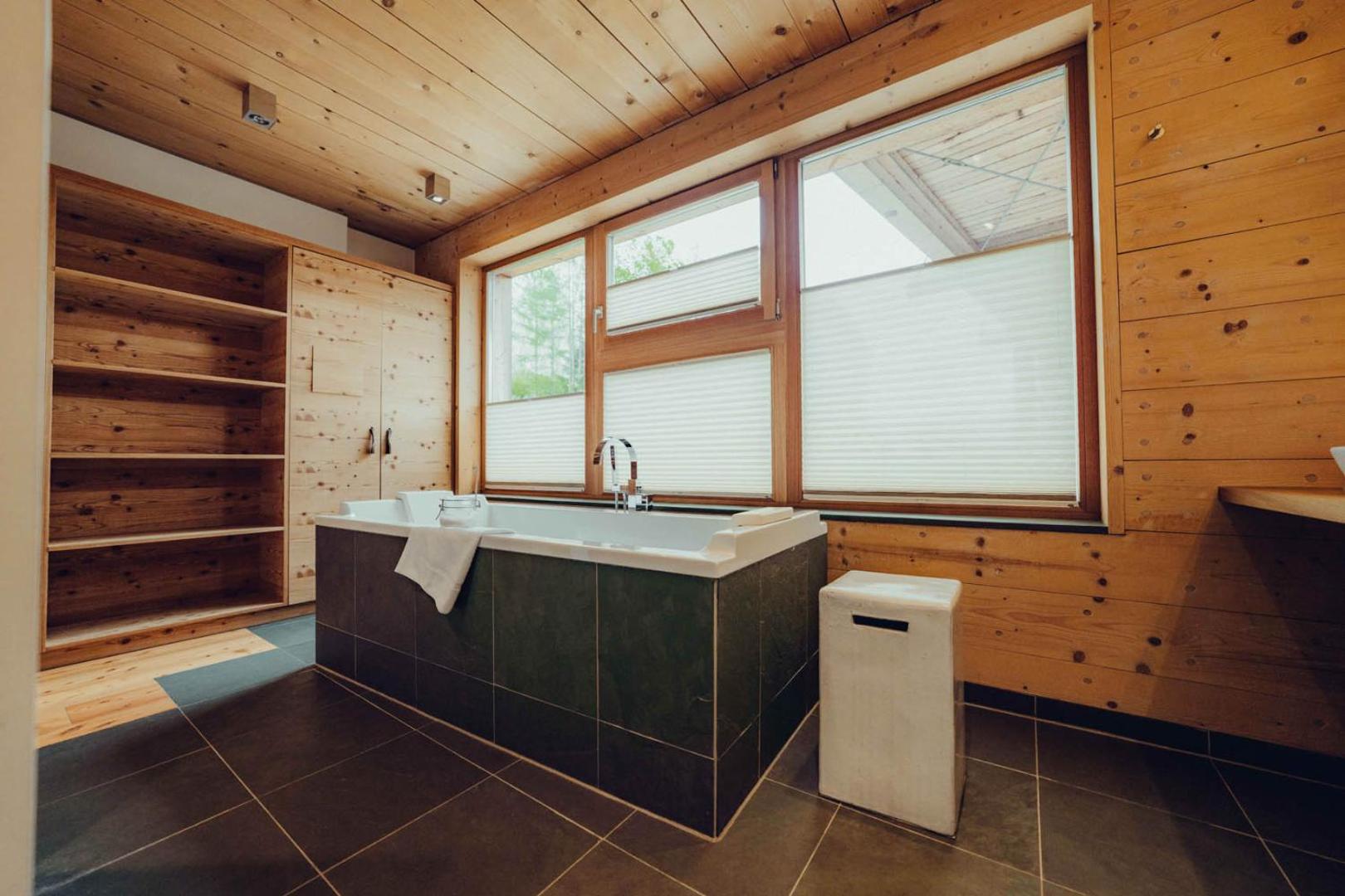 Holzhotel Forsthofalm