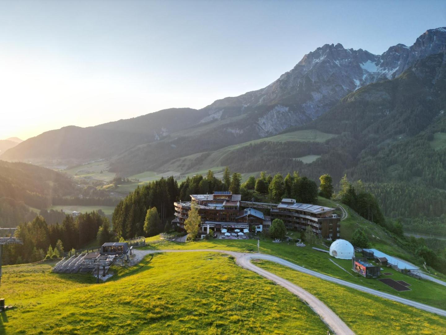 Holzhotel Forsthofalm