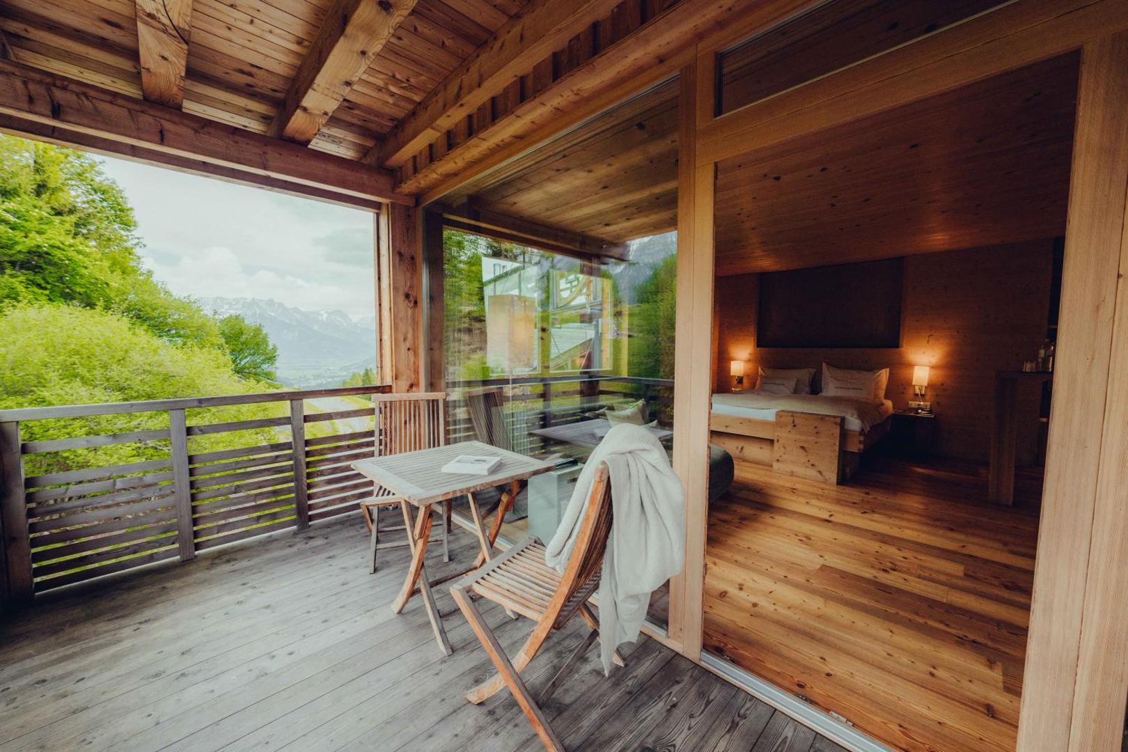 Holzhotel Forsthofalm