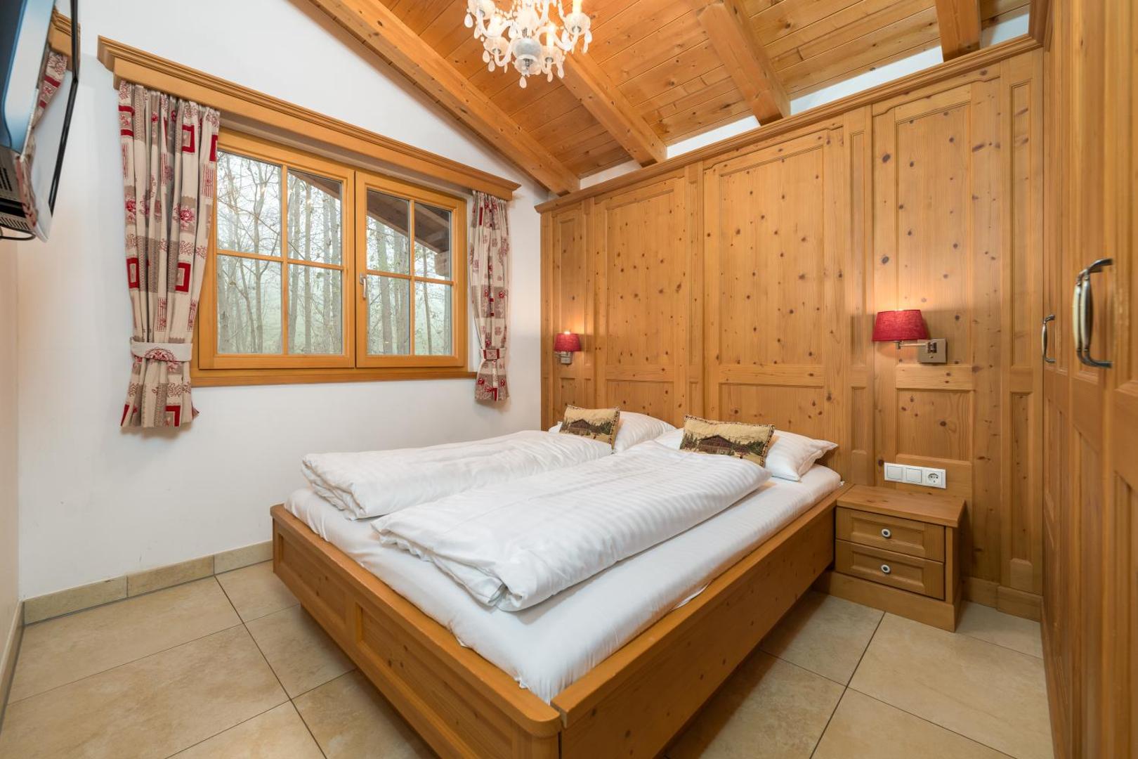 Avenida Panorama Chalets by Alpin Rentals