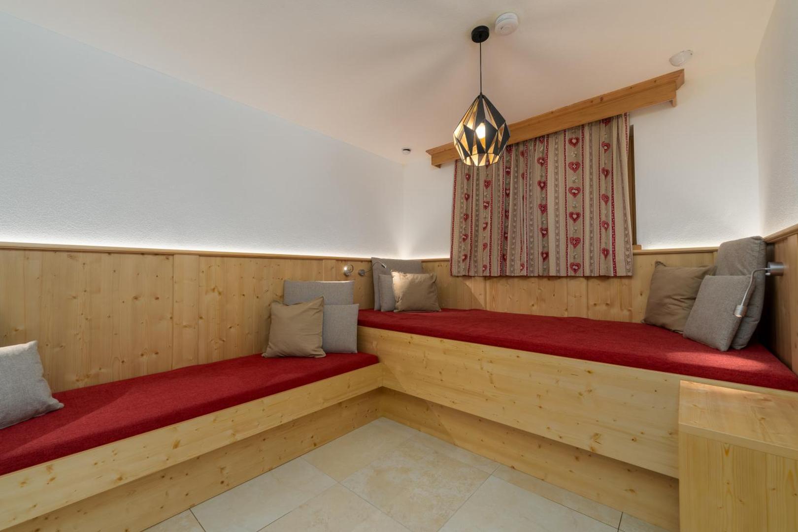 Avenida Panorama Chalets by Alpin Rentals
