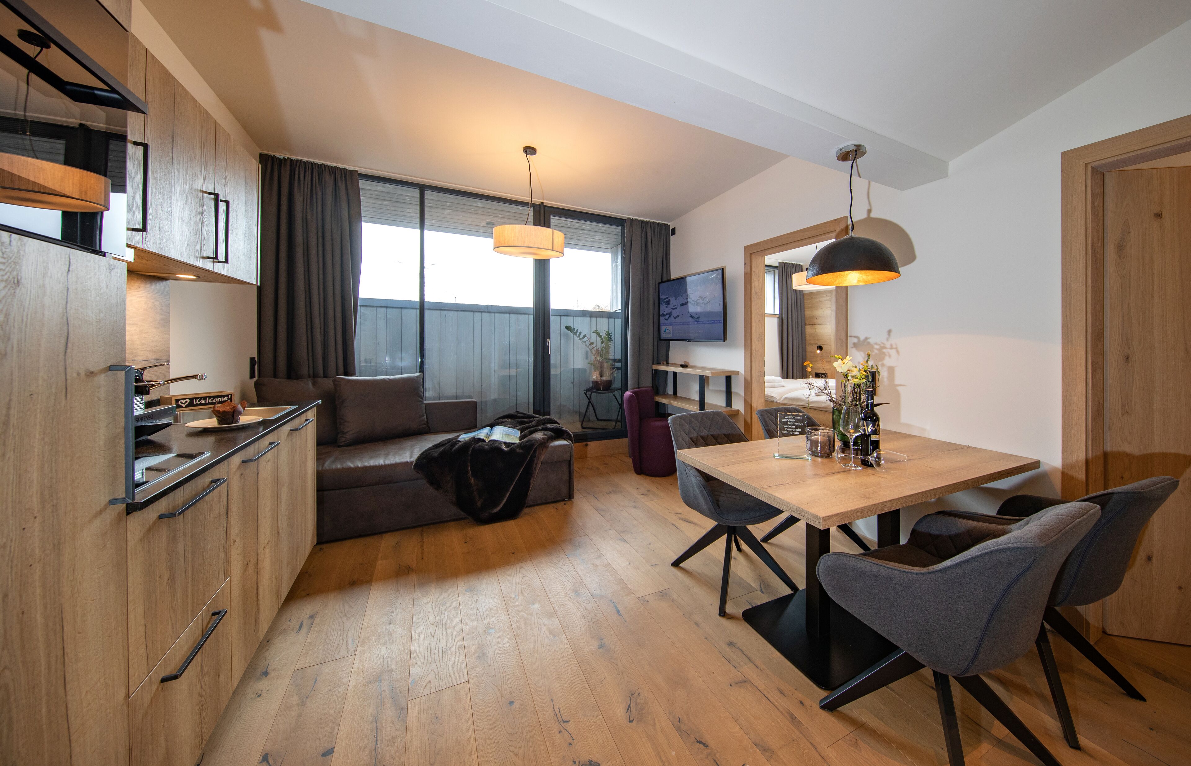 Emma Deluxe Aparthotel
