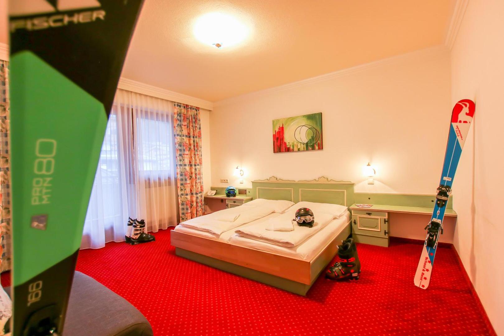 Bike-Hotel Heli's B&B