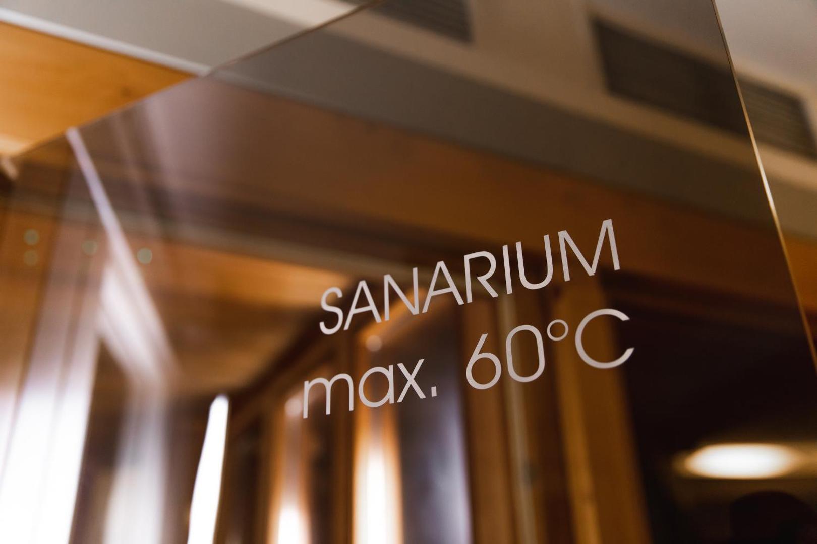 Familien- & Gartenhotel Theresia