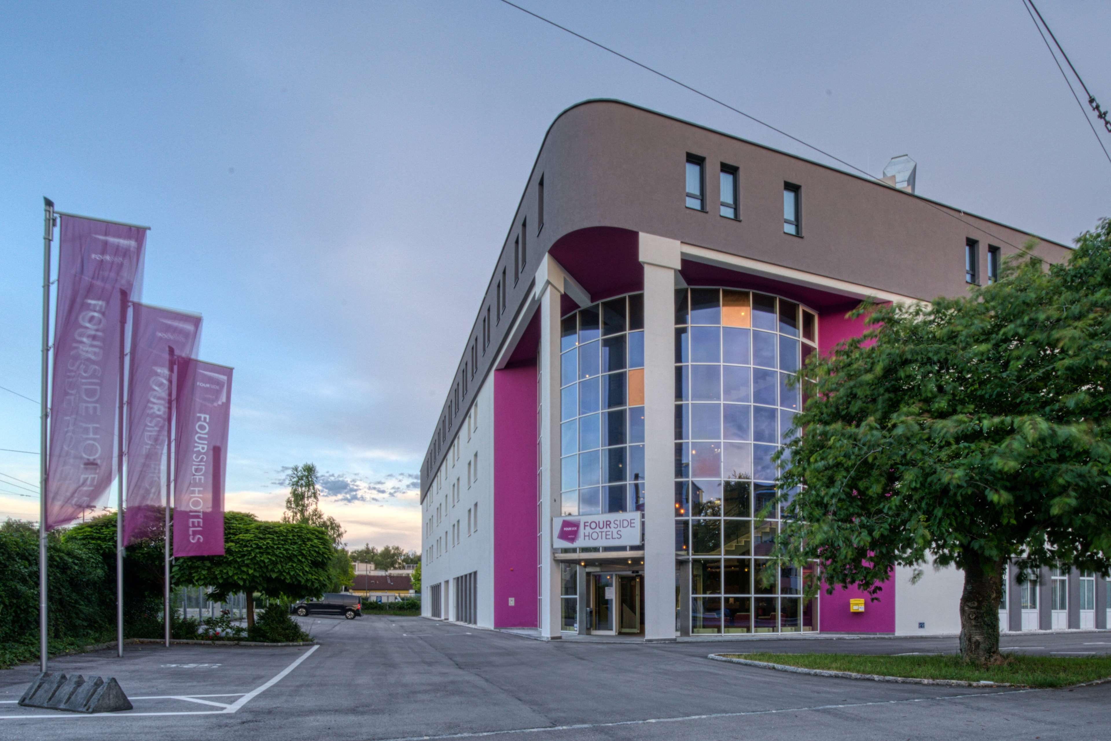 FourSide Hotel Salzburg, Trademark Collection by Wyndham
