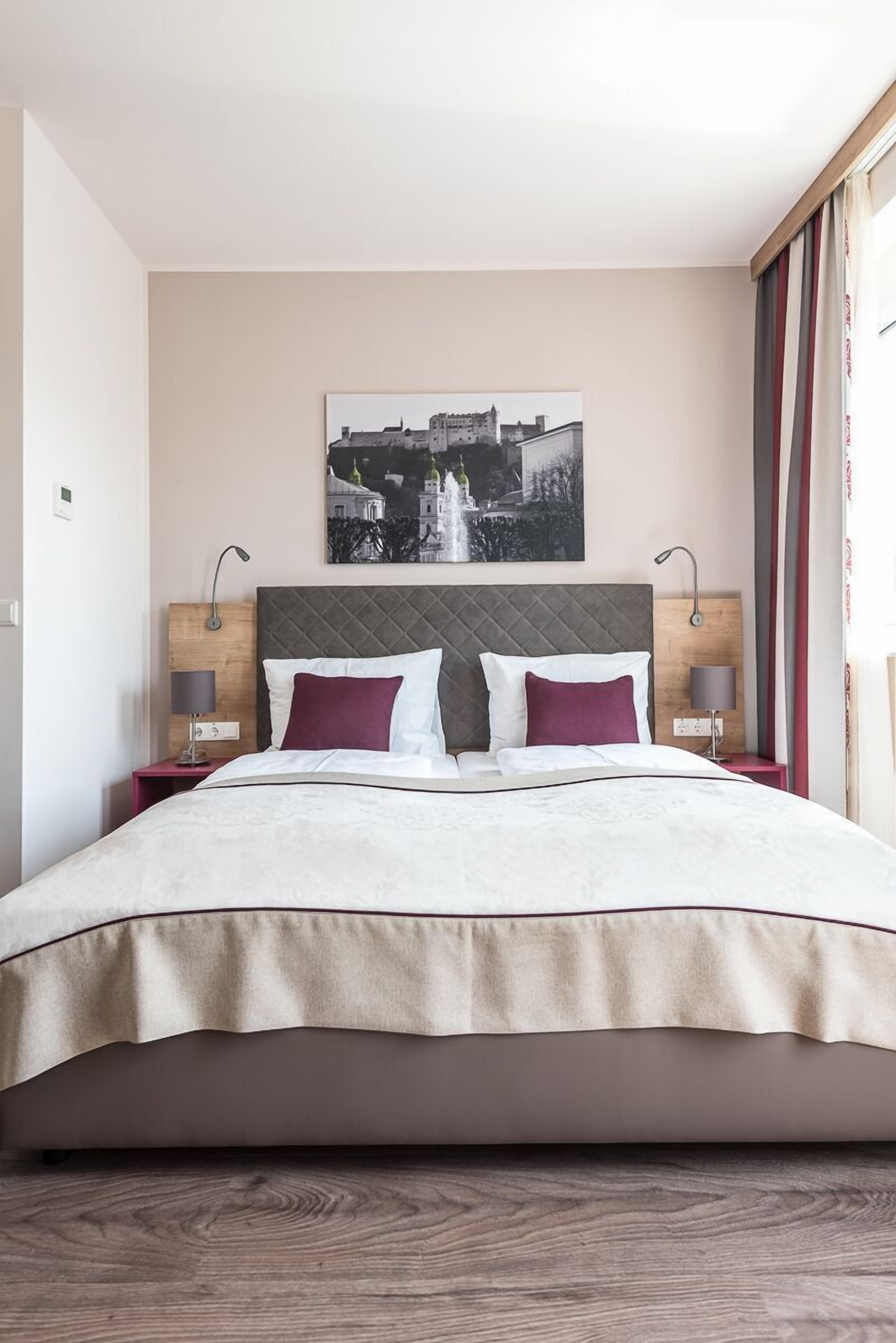Hotel Max 70