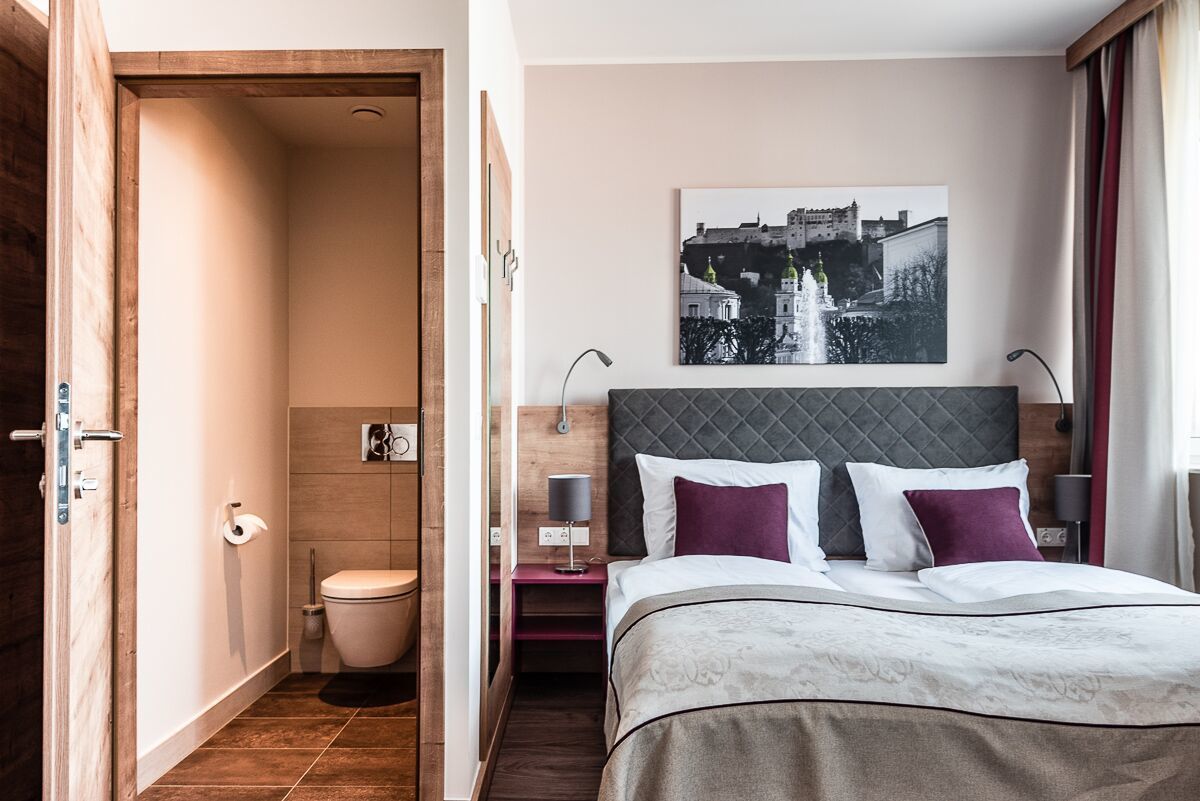 Hotel Max 70