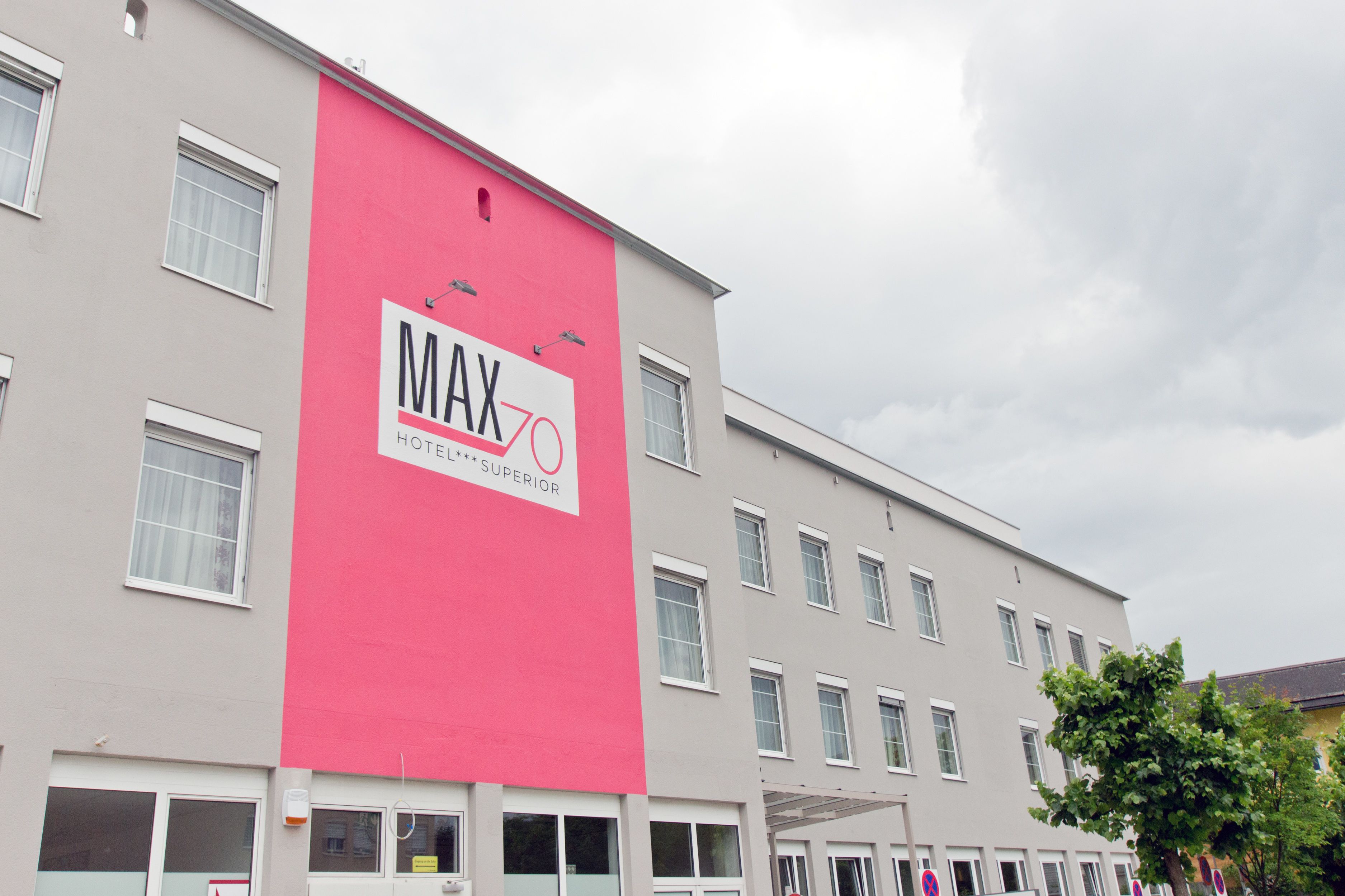 Hotel Max 70