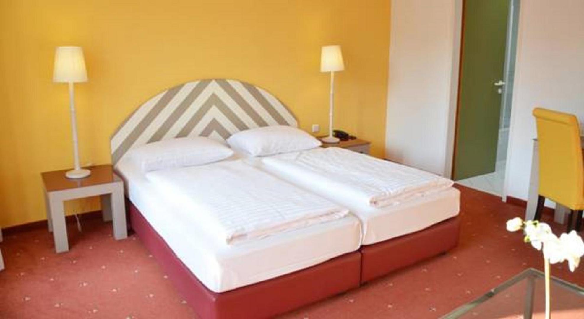 Hotel Neutor Express