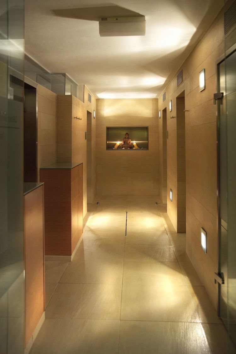 Wolf-Dietrich Apartments