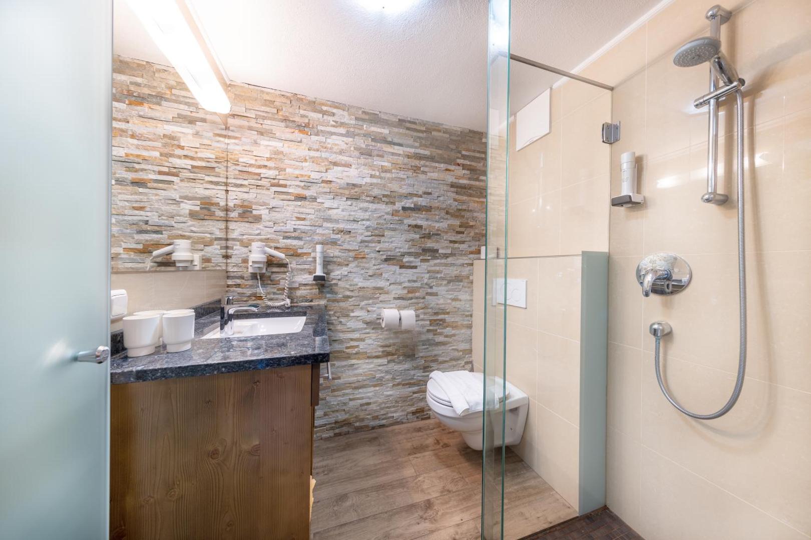 Hotel Ronach