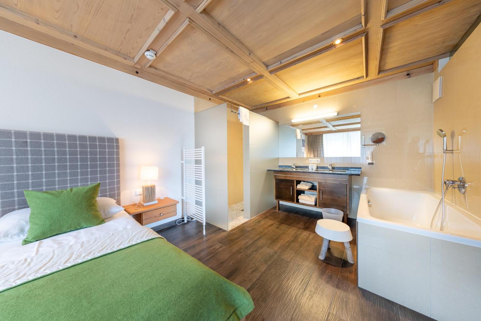 Hotel Ronach