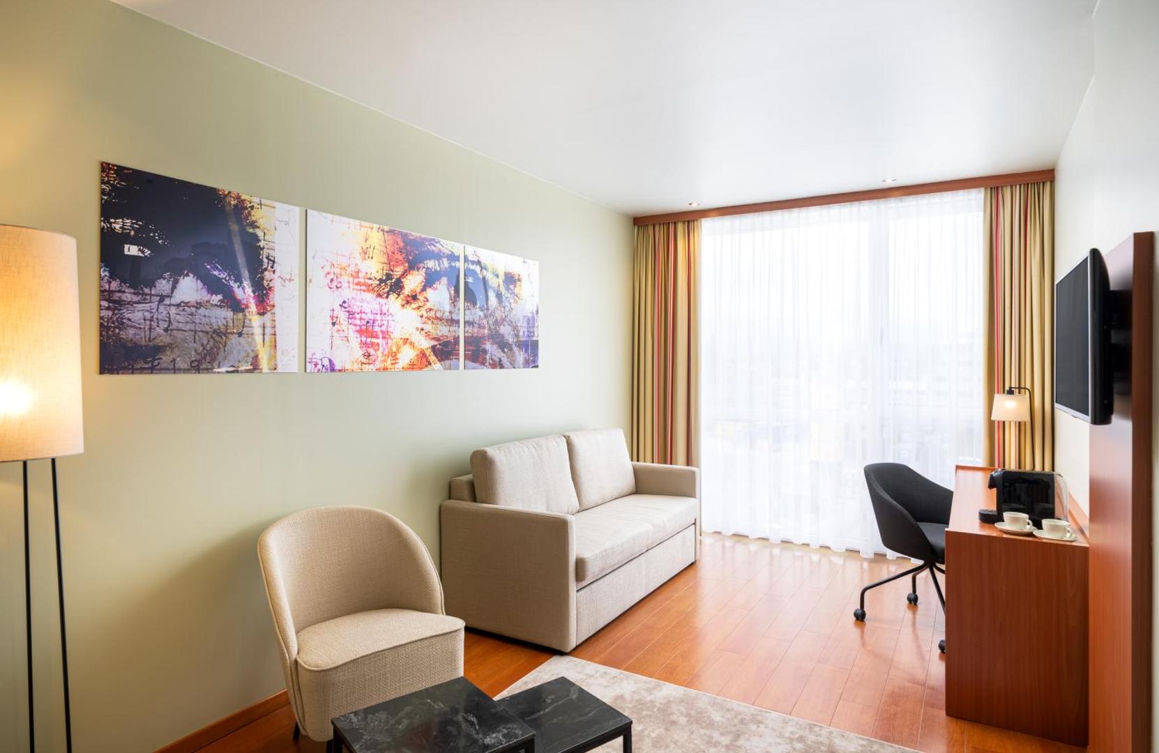 Leonardo Hotel Salzburg Airport