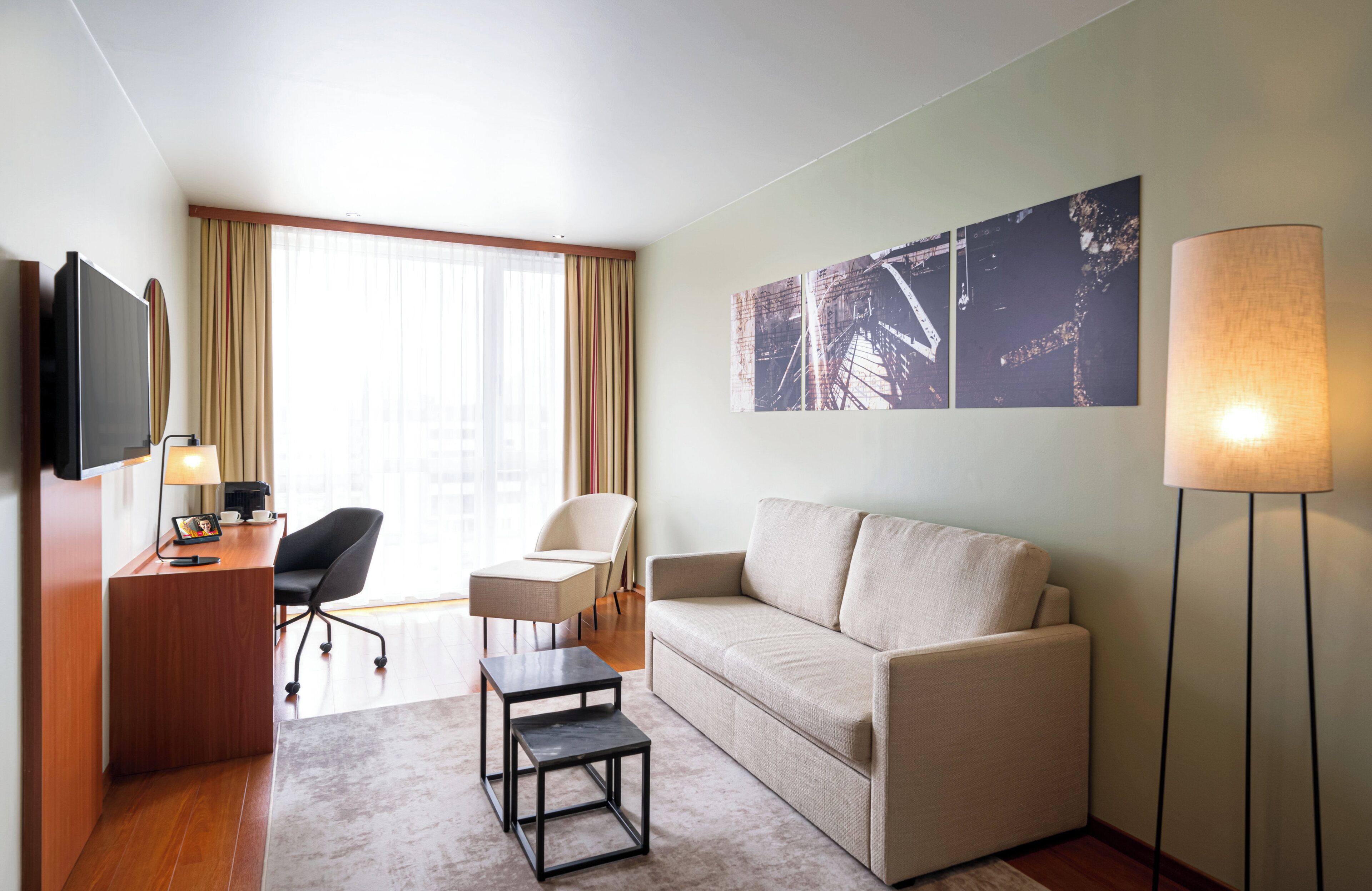 Leonardo Hotel Salzburg Airport