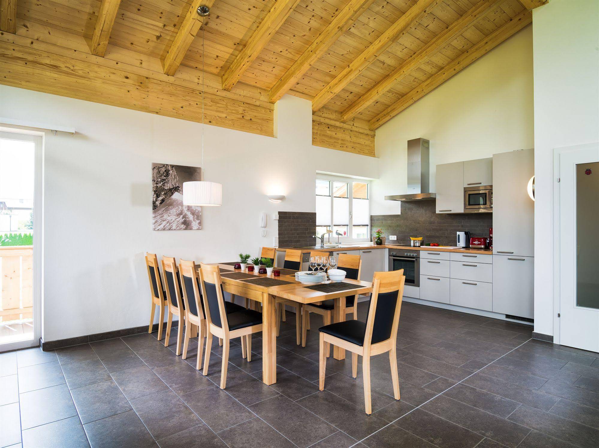 AlpenParks® Chalet & Apartment AreitXpress Zell am See