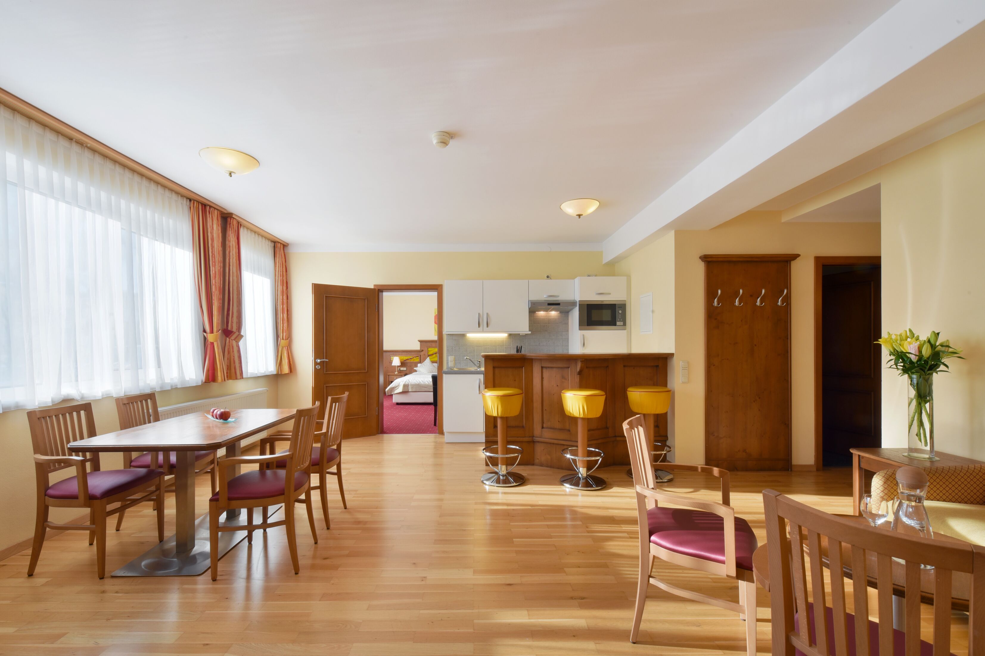 Apartments Hotel Cella Central