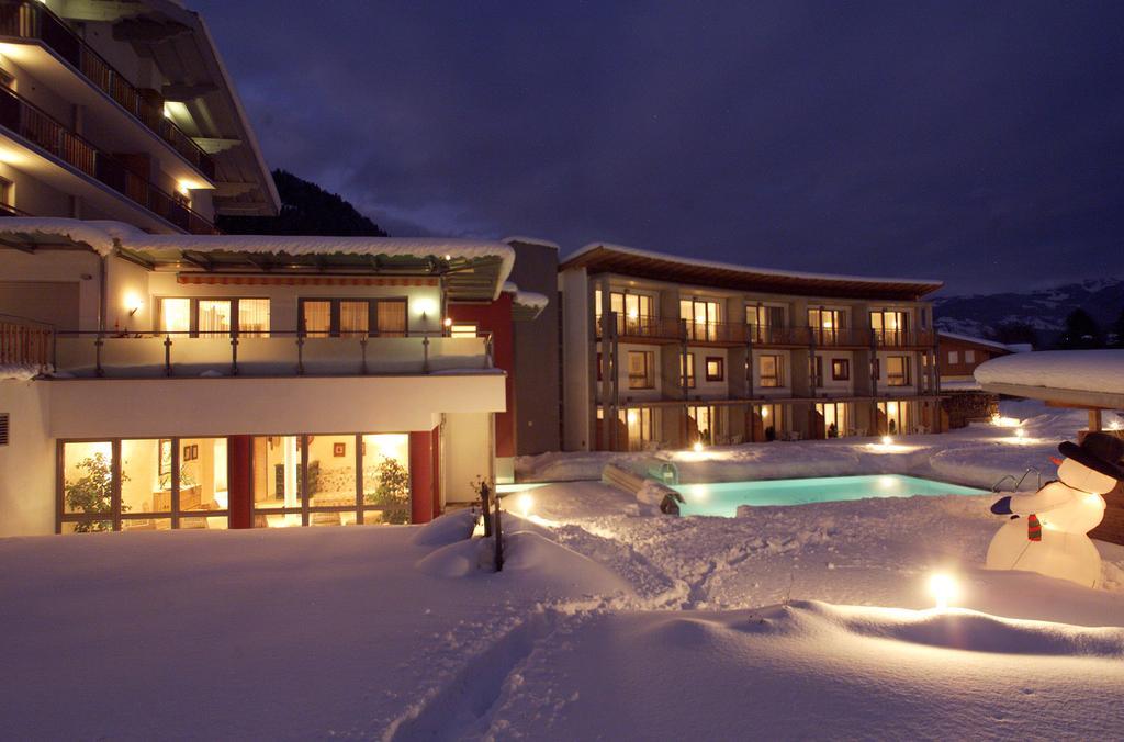 Lakeside Luxury Apartments