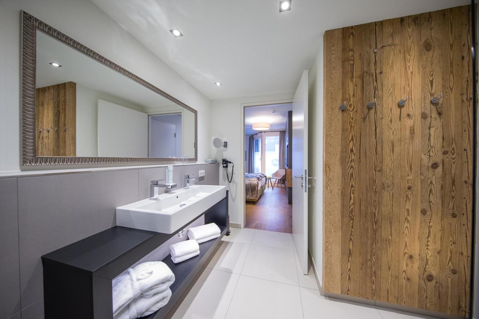 Two Timez Boutique Hotel