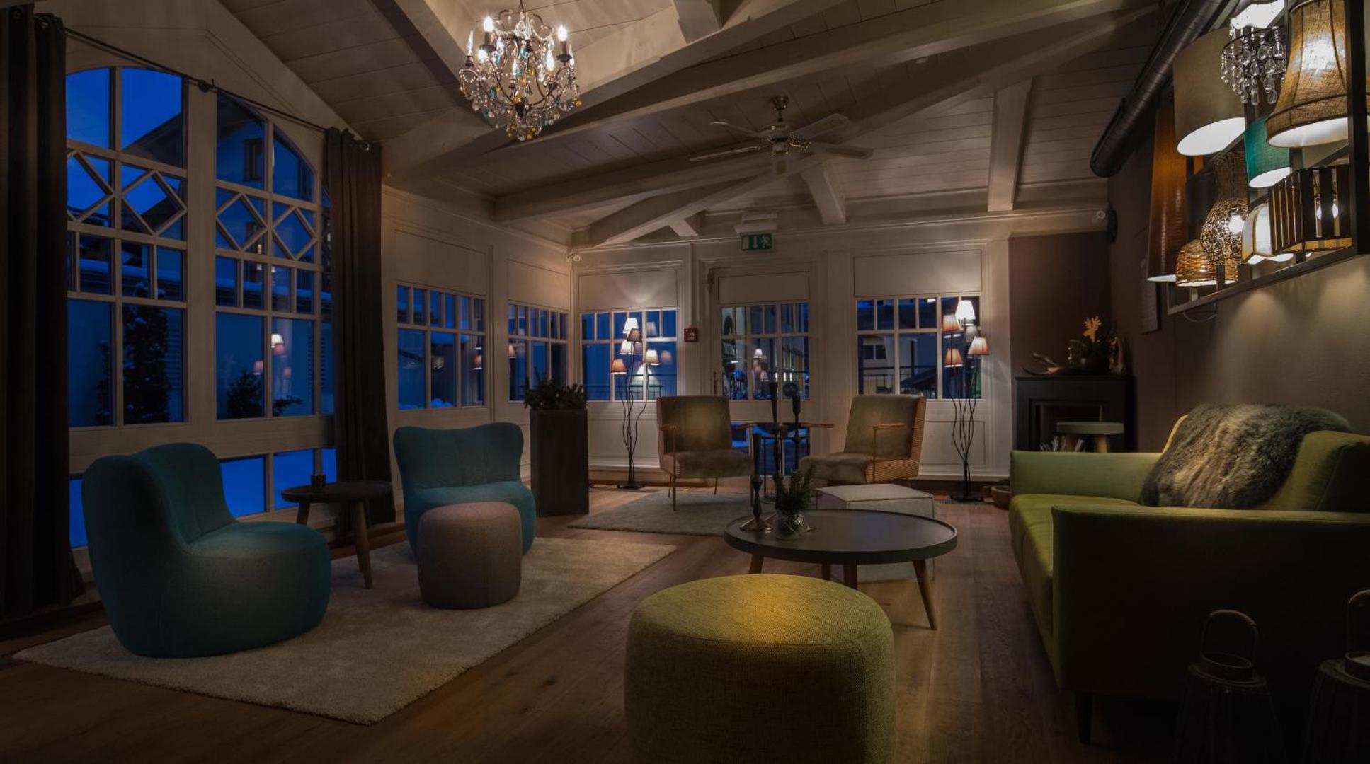 Two Timez Boutique Hotel