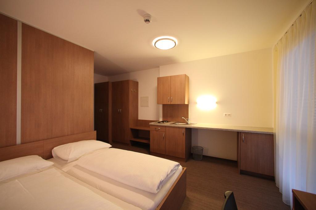 Fairprice Hotel
