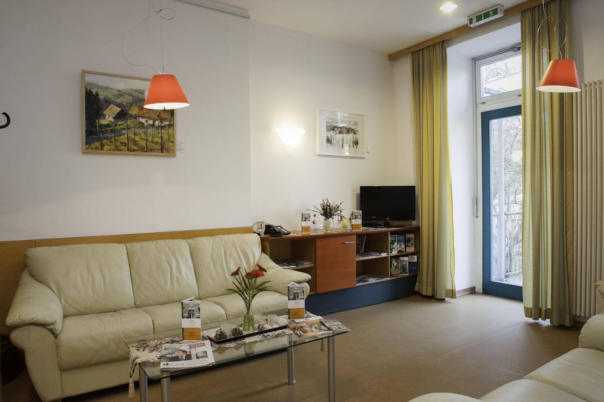 Haus Mobene - Hotel Garni