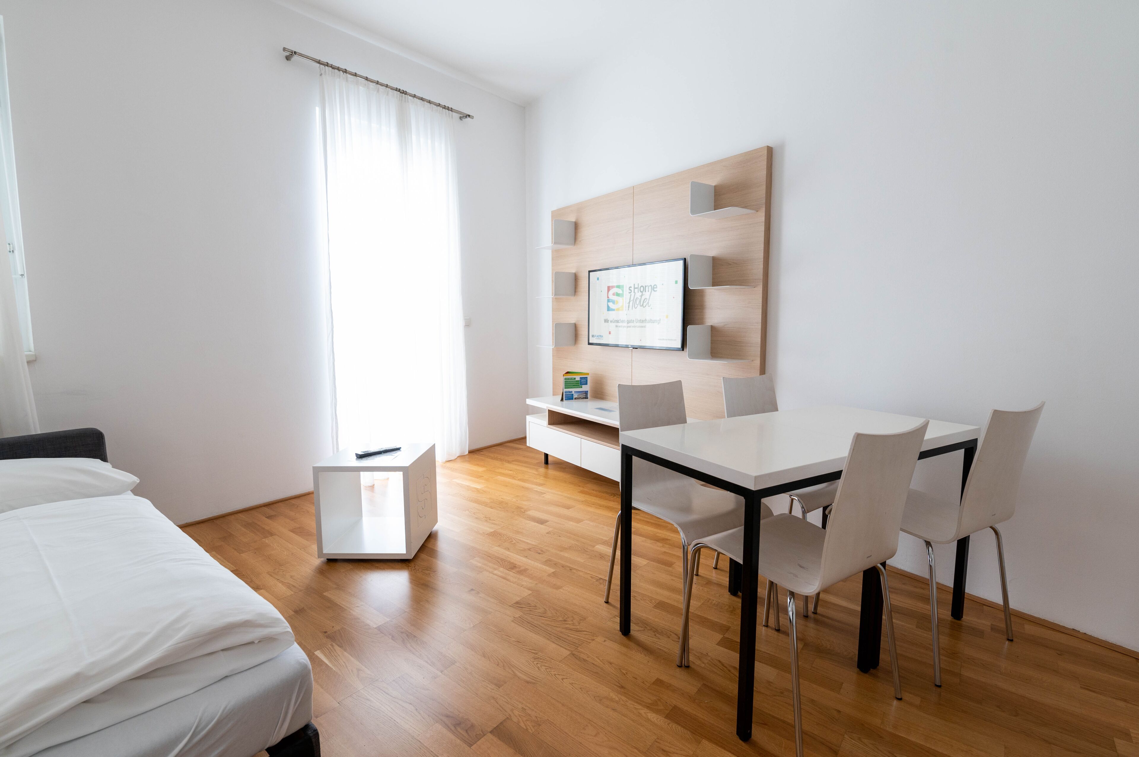 Shome Hotel