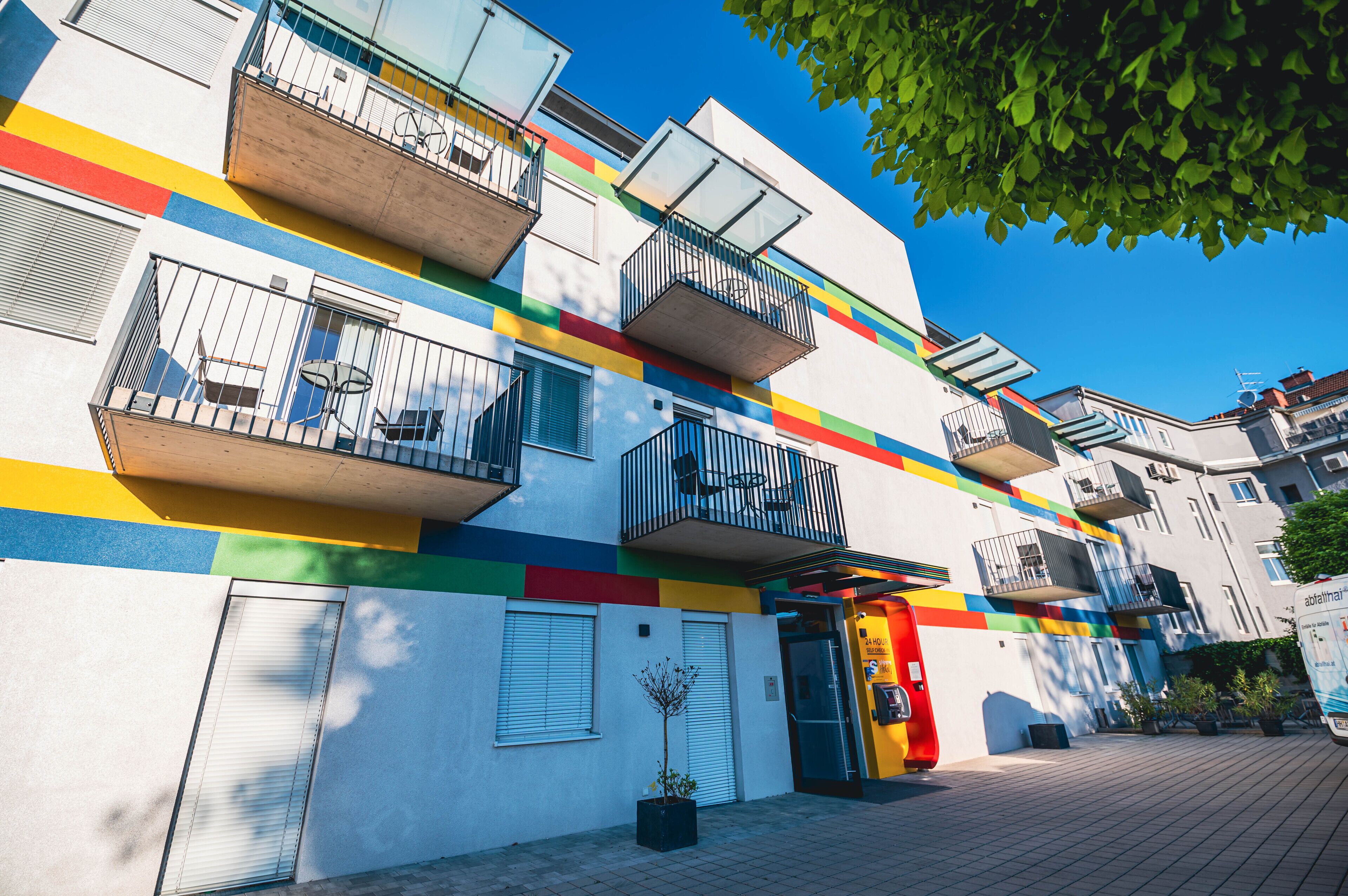Shome Hotel