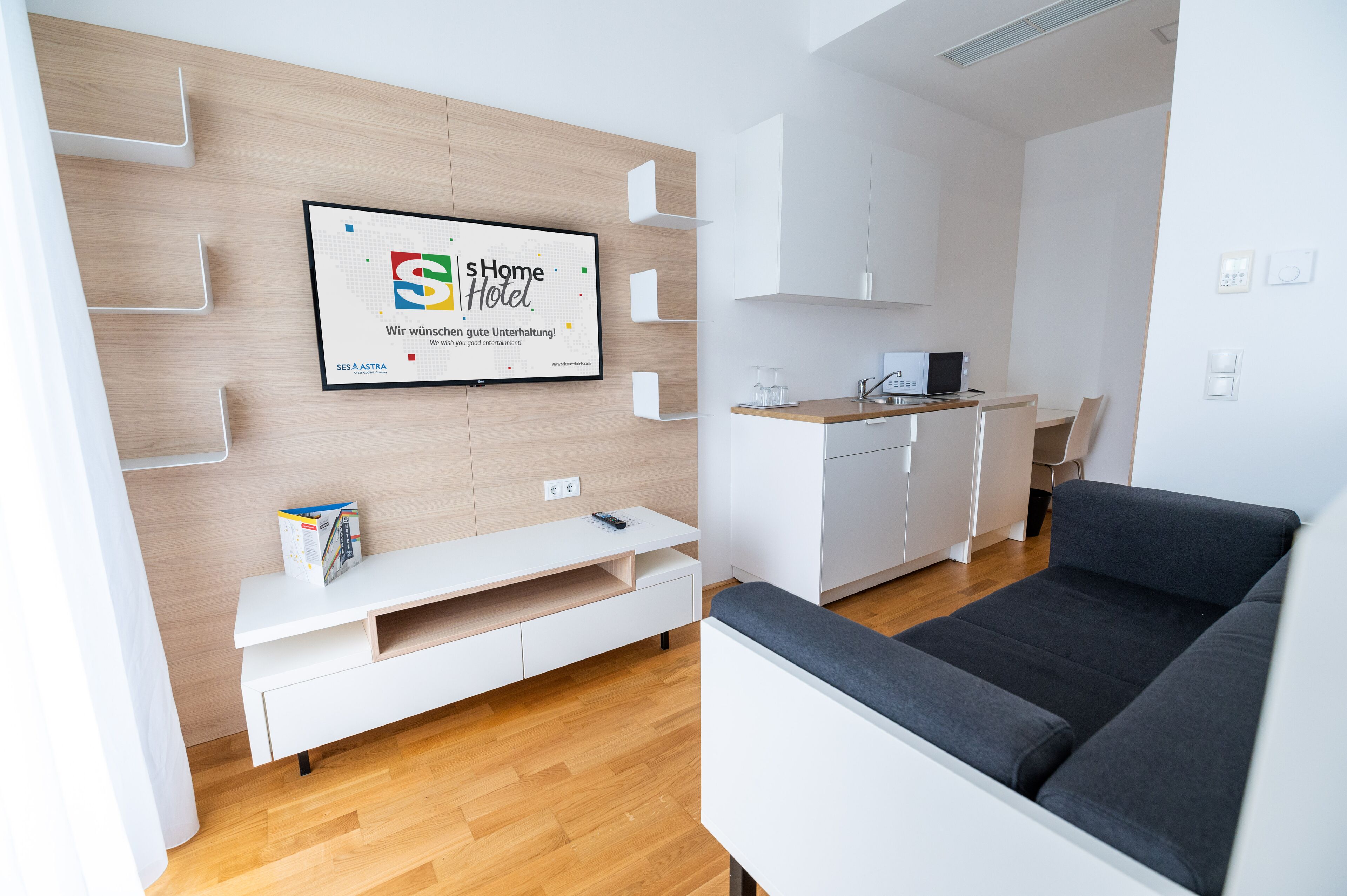 Shome Hotel