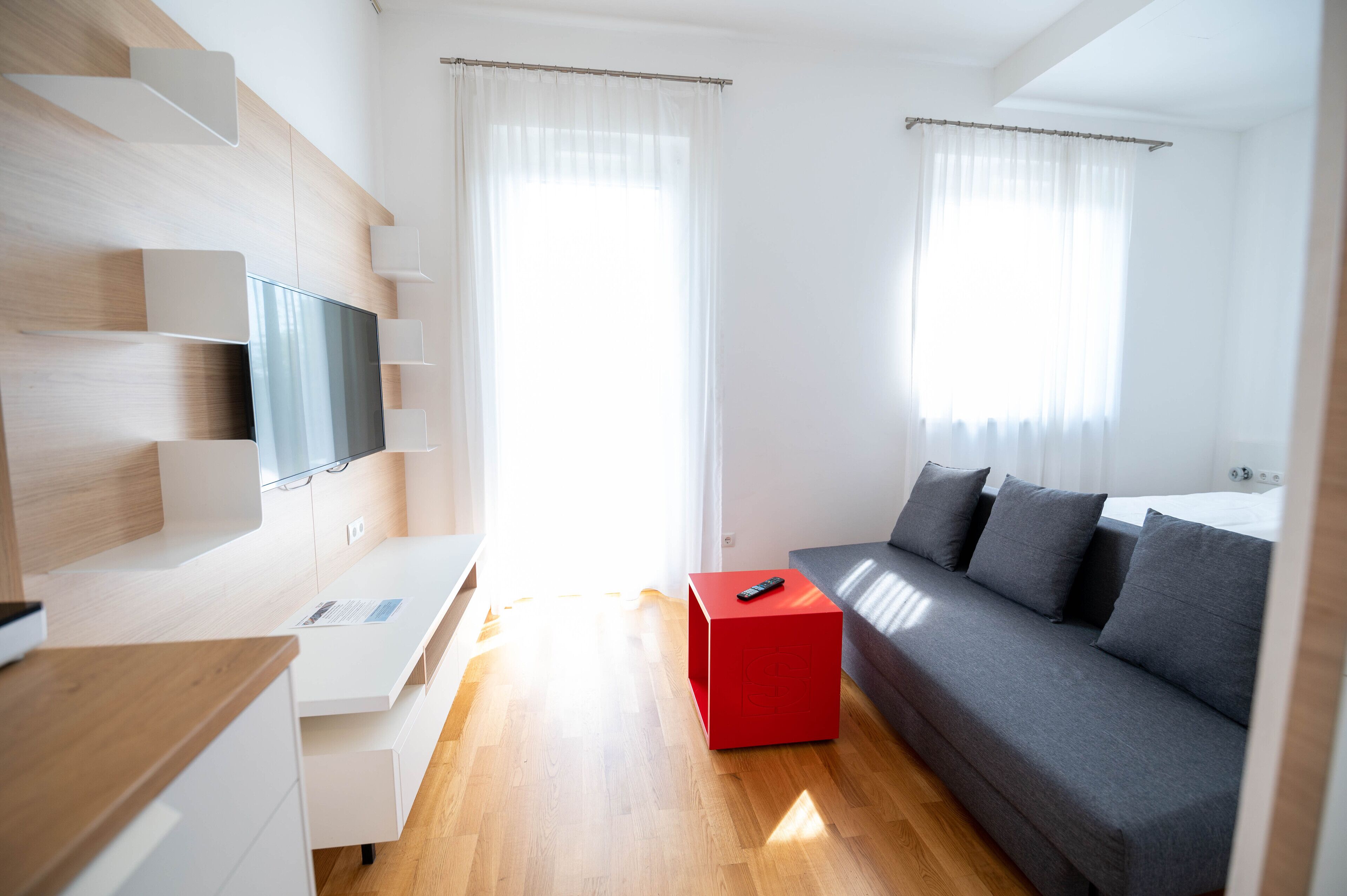 Shome Hotel