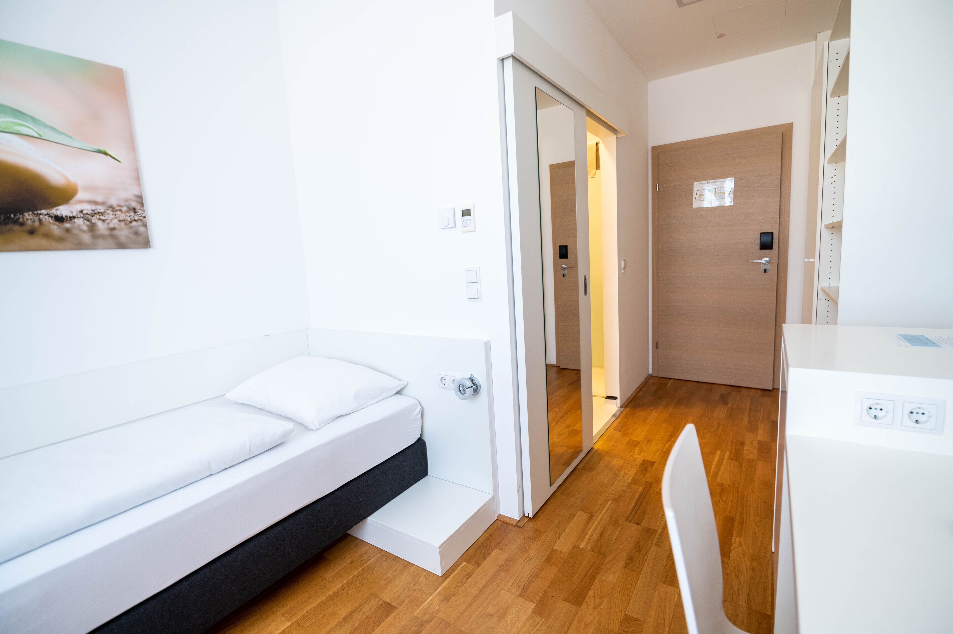 Shome Hotel