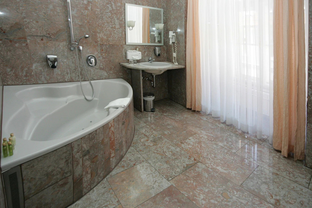 Boutique Hotel Dom - Rooms & Suites