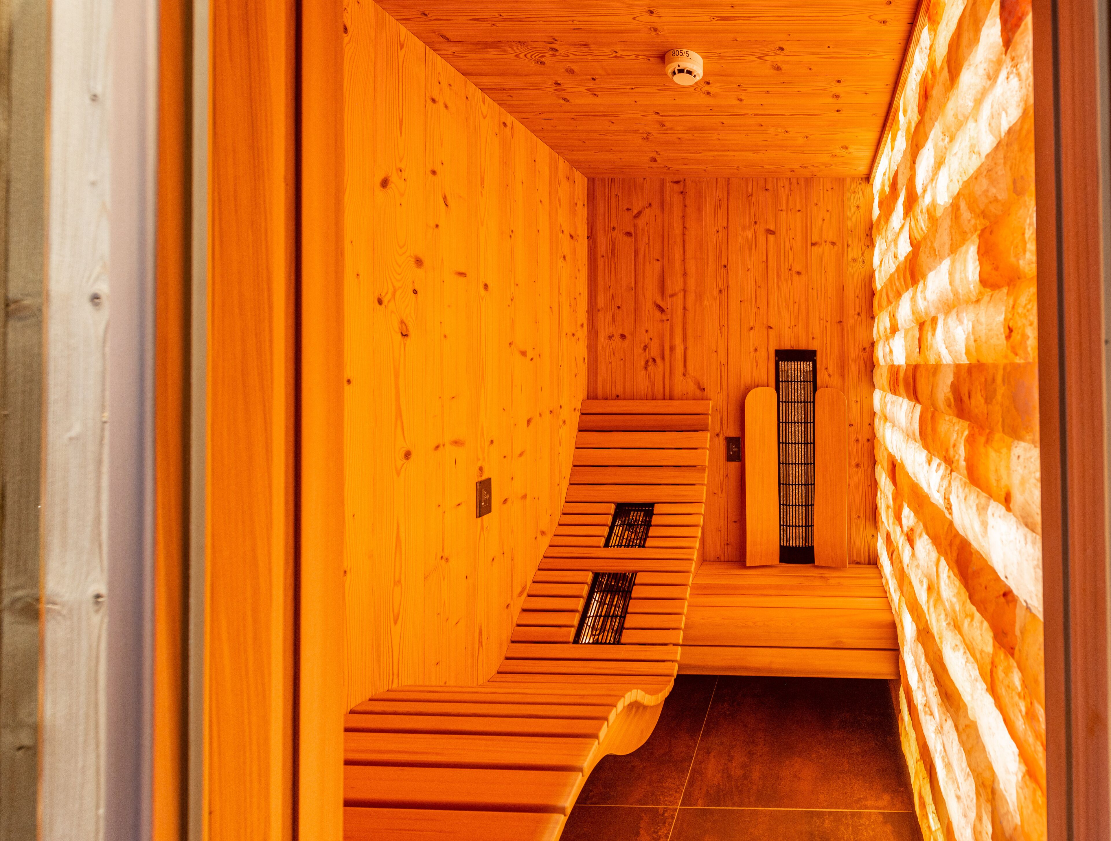 Skylodge Alpine Homes