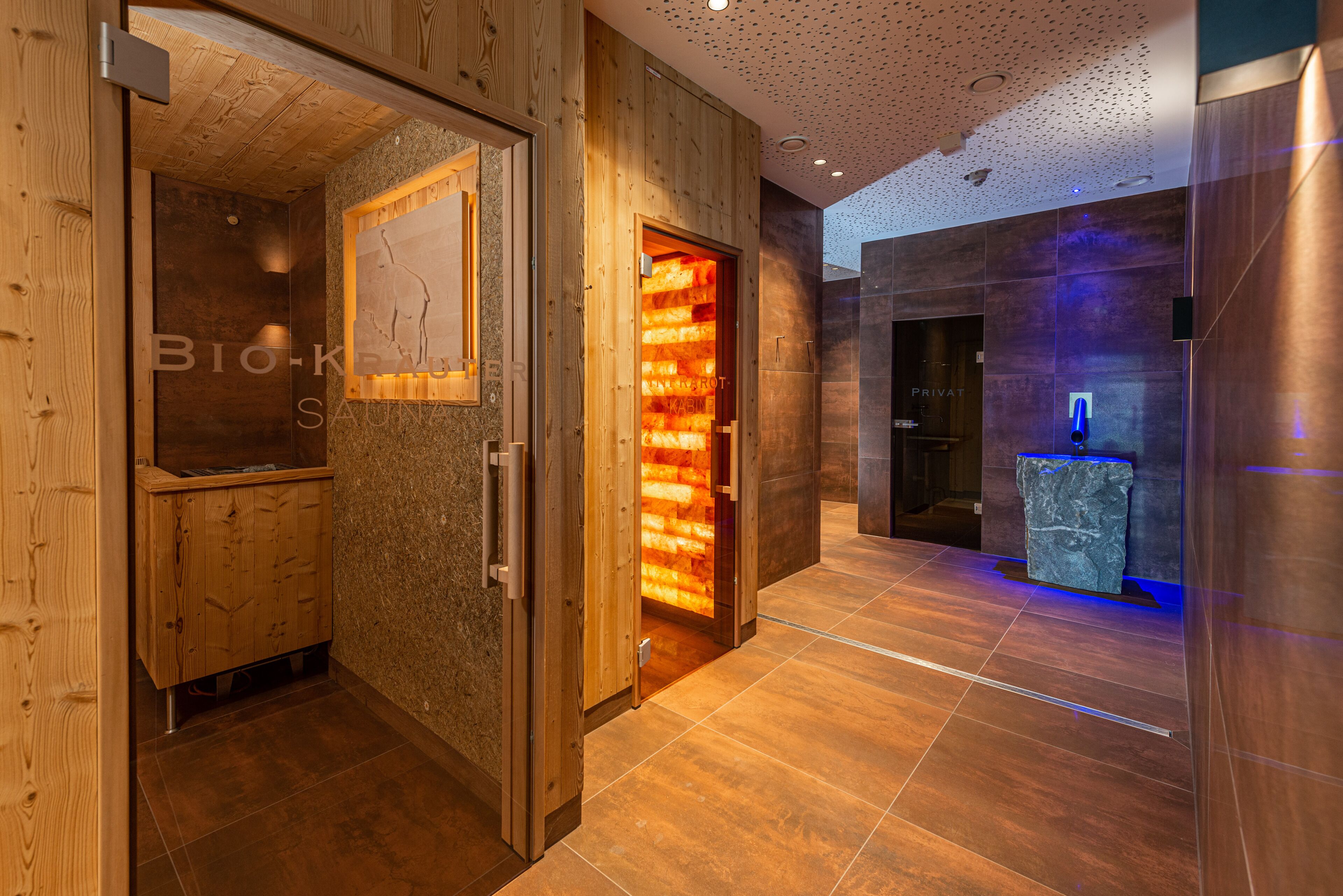 Skylodge Alpine Homes