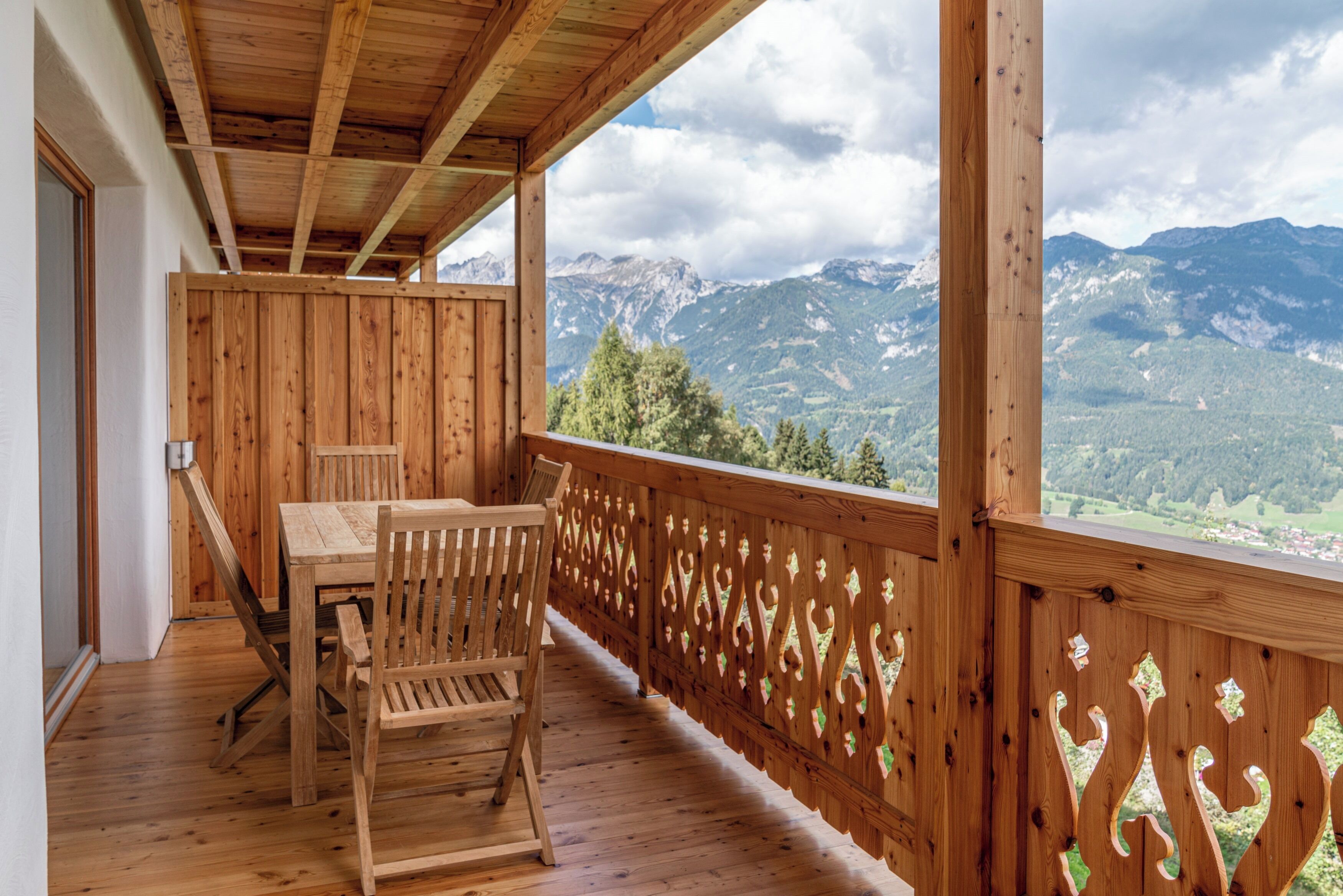 Skylodge Alpine Homes