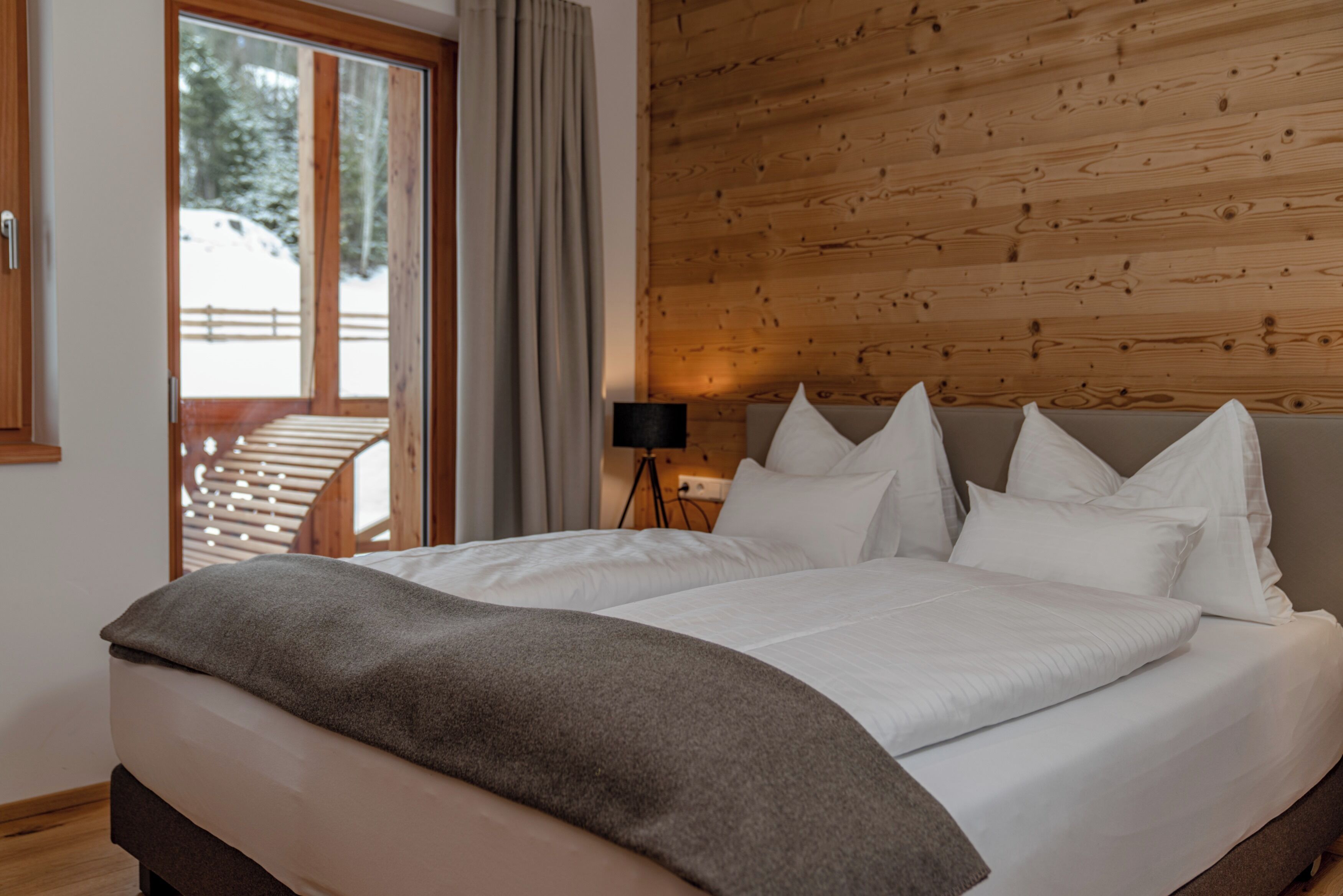 Skylodge Alpine Homes