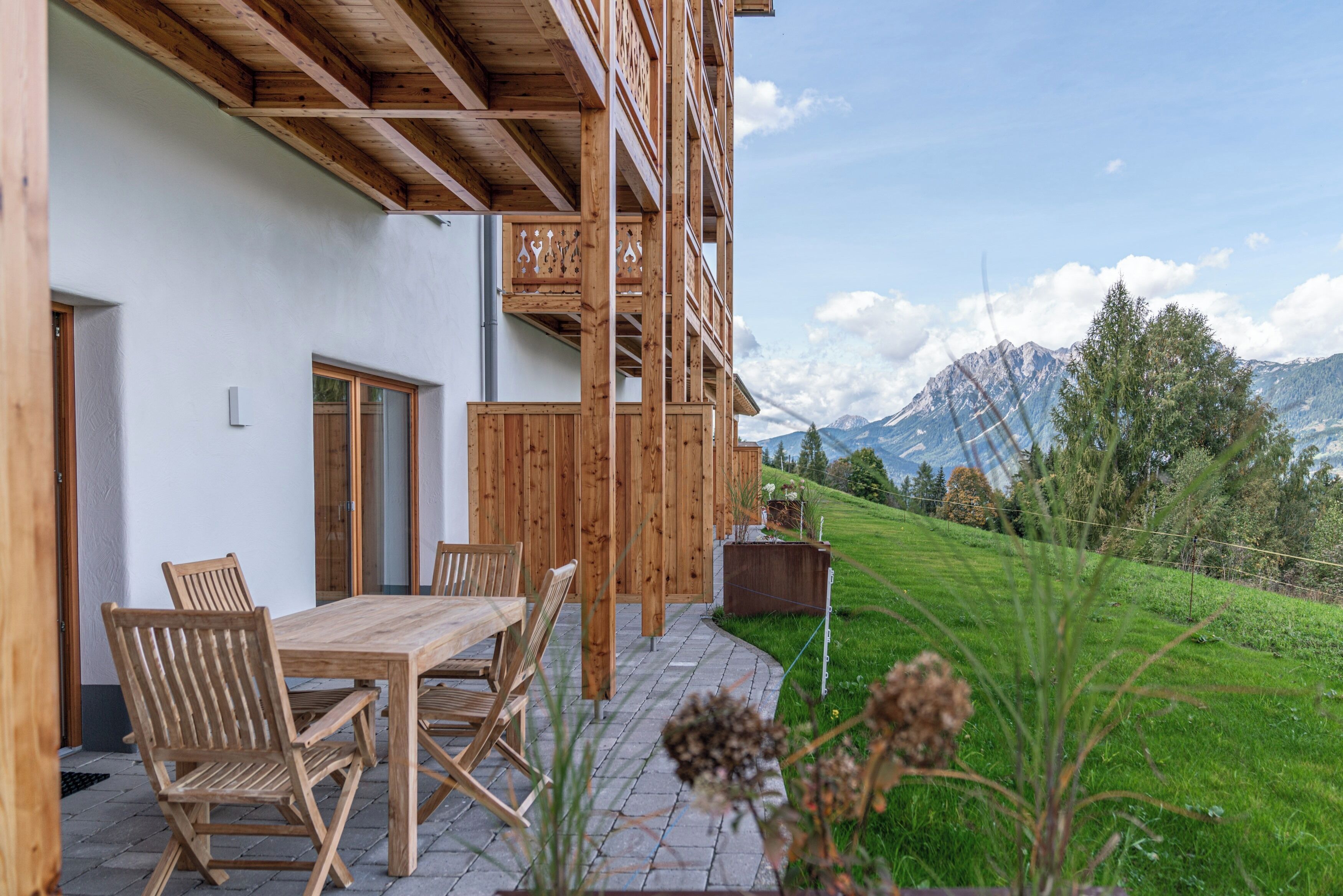 Skylodge Alpine Homes