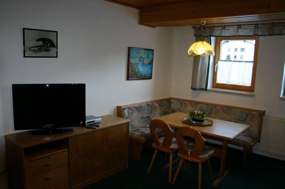 Chalet Alice