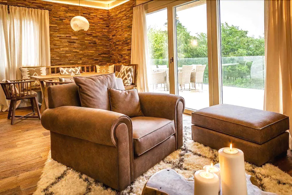 Golden Hill Country Chalets & Suites