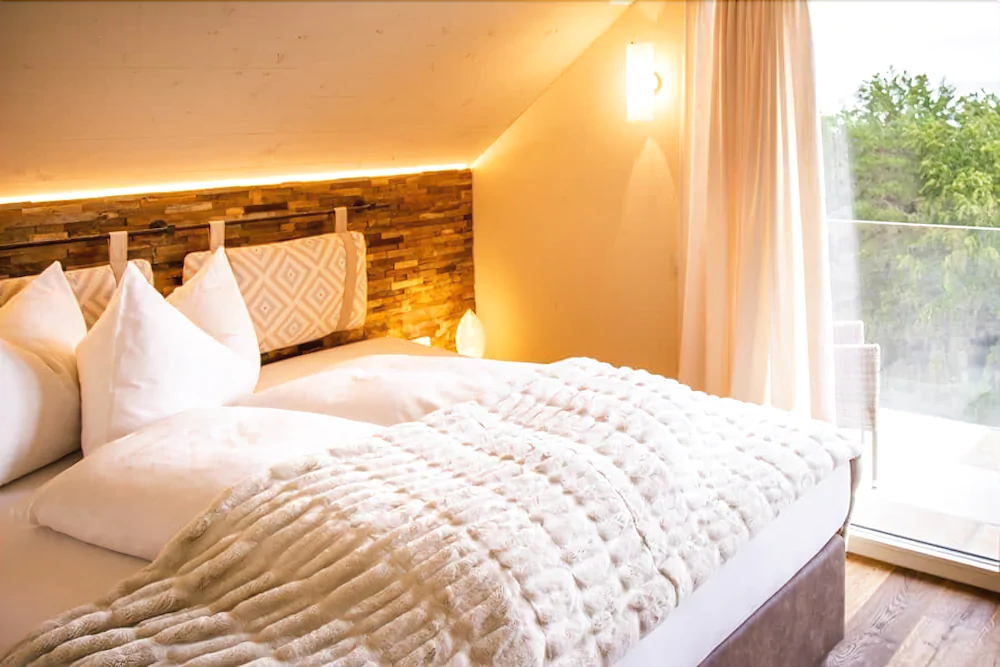 Golden Hill Country Chalets & Suites