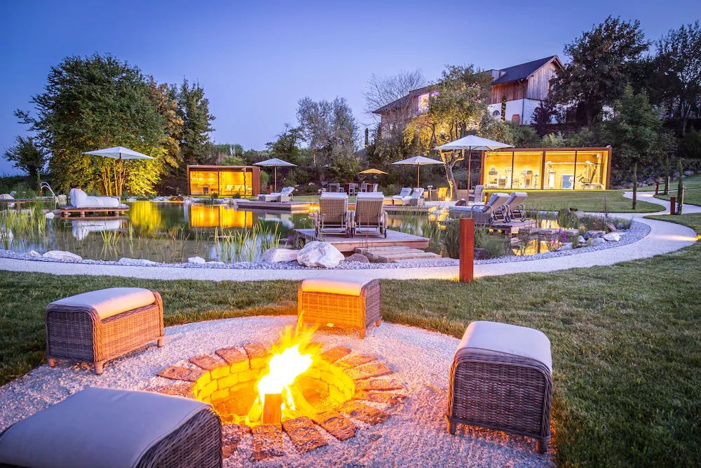 Golden Hill Country Chalets & Suites