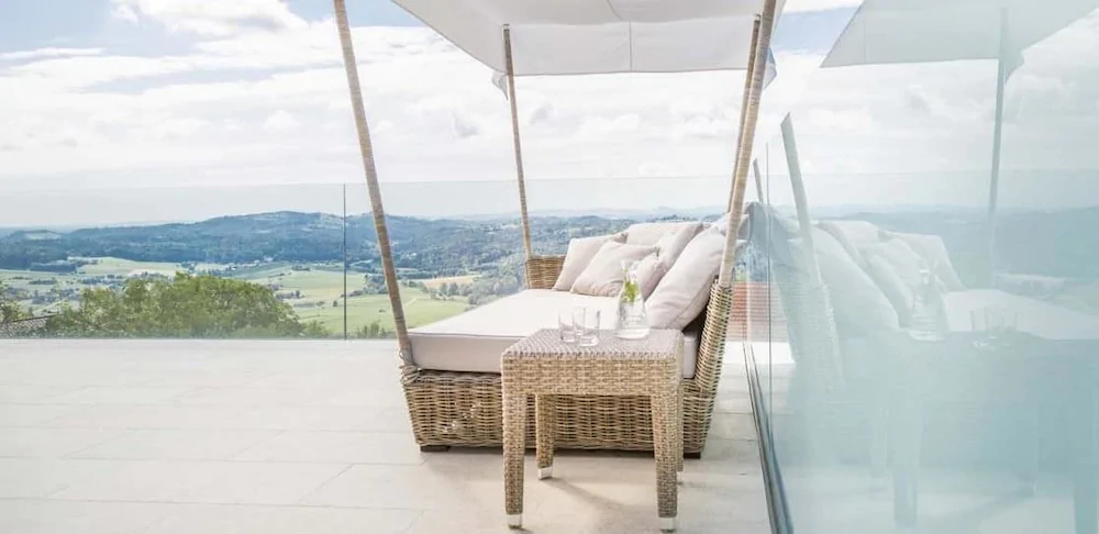 Golden Hill Country Chalets & Suites