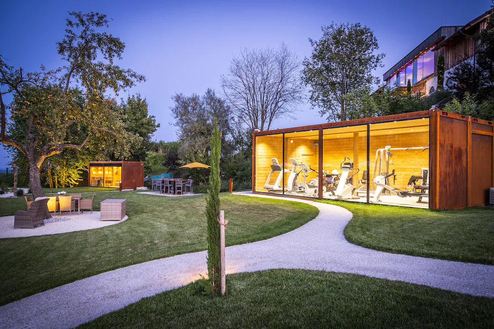 Golden Hill Country Chalets & Suites