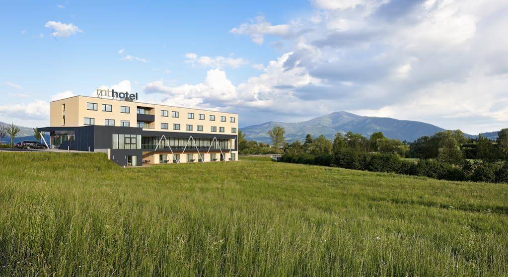 Mt Hotel