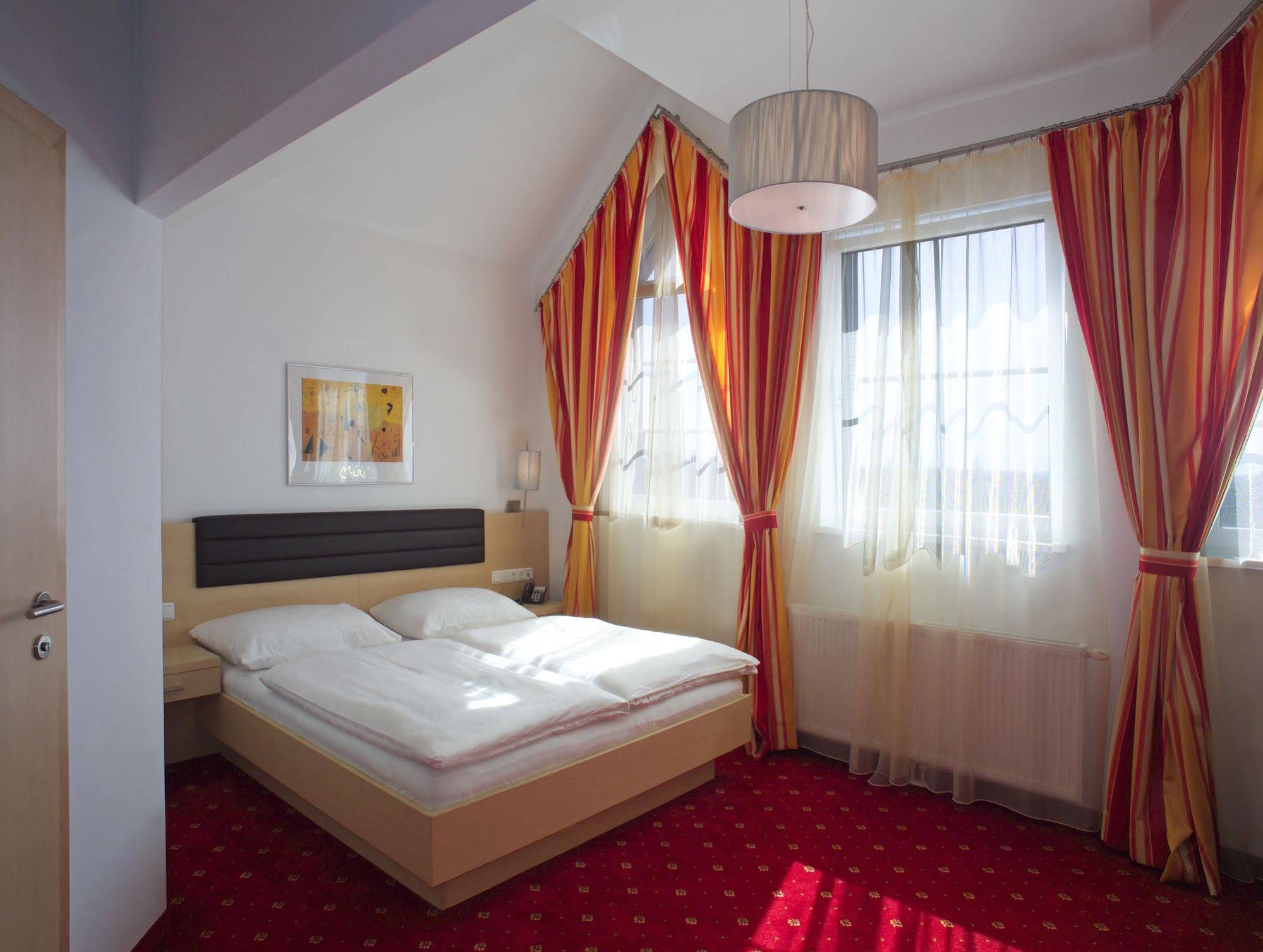 Restaurant-Hotel Wallner - Zum grünen Baum