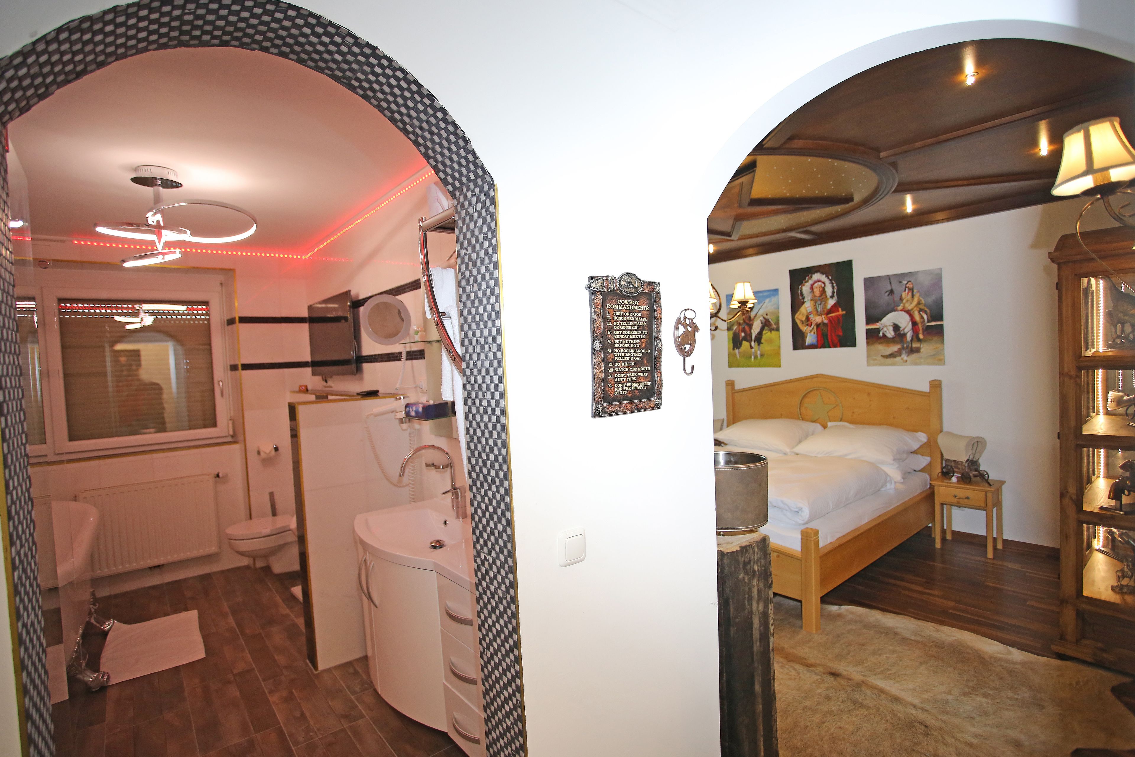 Hoeckner Plaza Hotel
