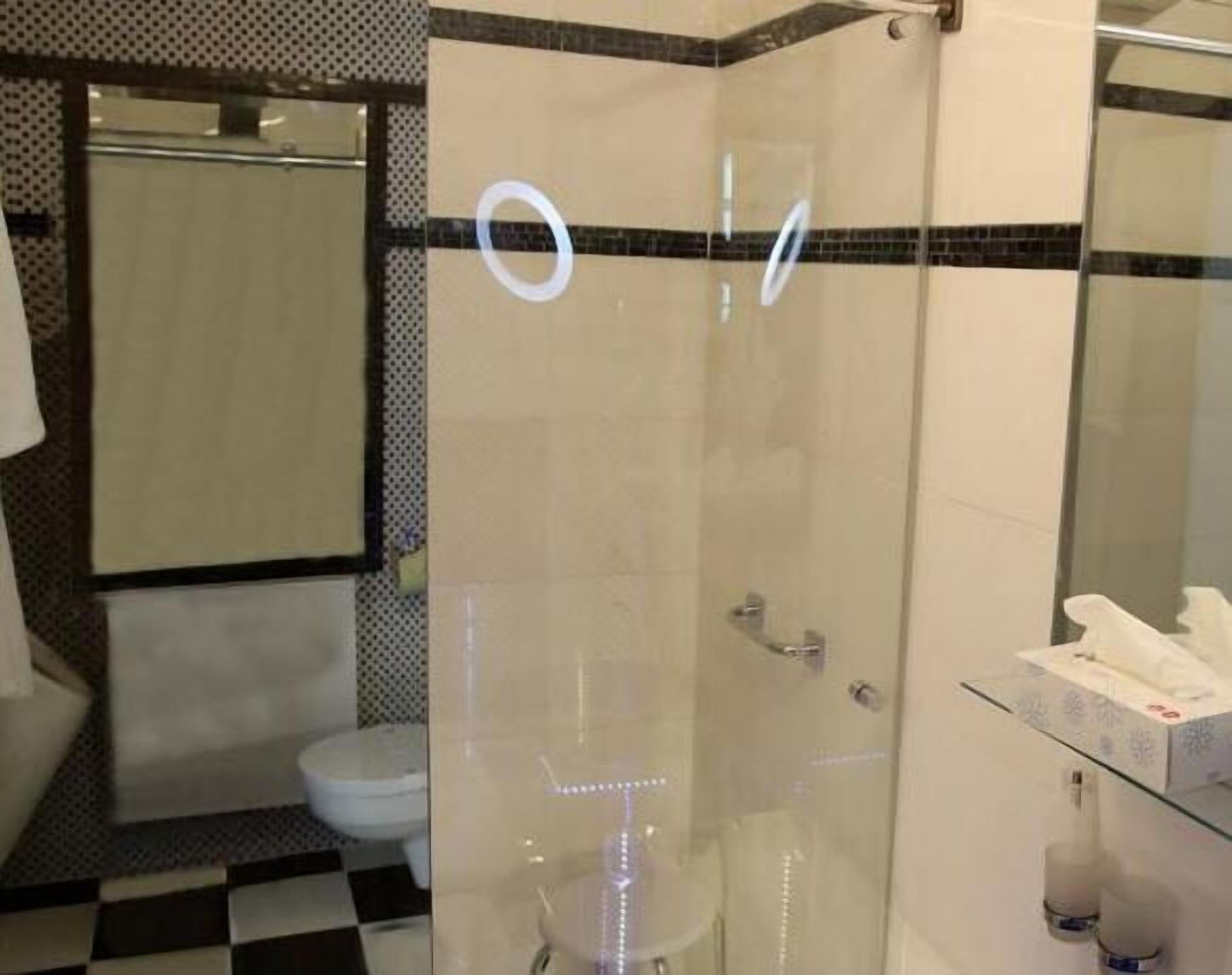 Hoeckner Plaza Hotel