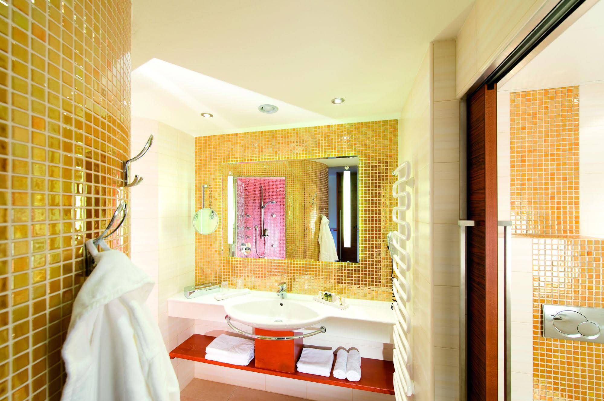 Eurothermen Resort